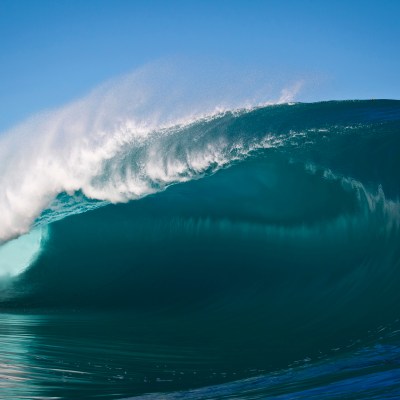 empty wave , Teahupoo